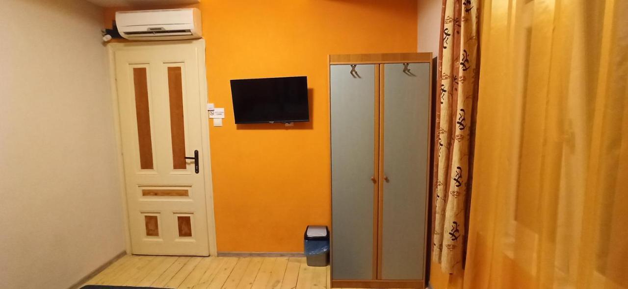 Къща Hotel Габрово Екстериор снимка